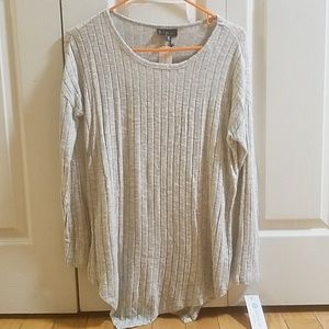 Bobeau-Rojer Asymmetrical Hem Hacci knit top